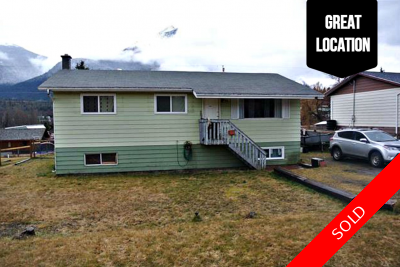 New Hazelton House/Single Family for sale: 2 bedroom 1,920 sq.ft. (Listed 2017-01-01)
