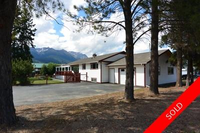 1435 Columbia Drive Smithers BC | 3 bedroom Walnut Park Family Home For Sale