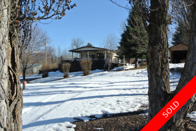 South Hazelton BC Real Estate for sale | 3 Bedroom + Den On Huge Lot