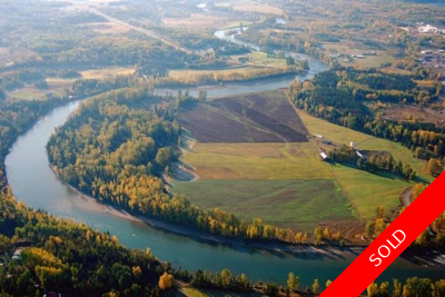 Smithers Trophy Property for sale: Bulkey River Frontage 4 bedroom 2,678 sq.ft. (Listed 2016-10-18)