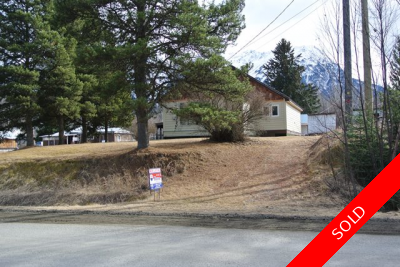 Hazelton Hazelton Real Estate for sale:  3 bedroom 1,723 sq.ft. (Listed 2017-04-01)